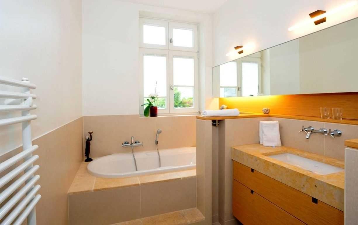 Apartment 1903 Whg 2 *